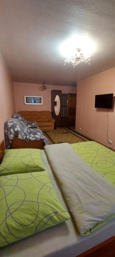 Nice Apartment Κίεβο Εξωτερικό φωτογραφία
